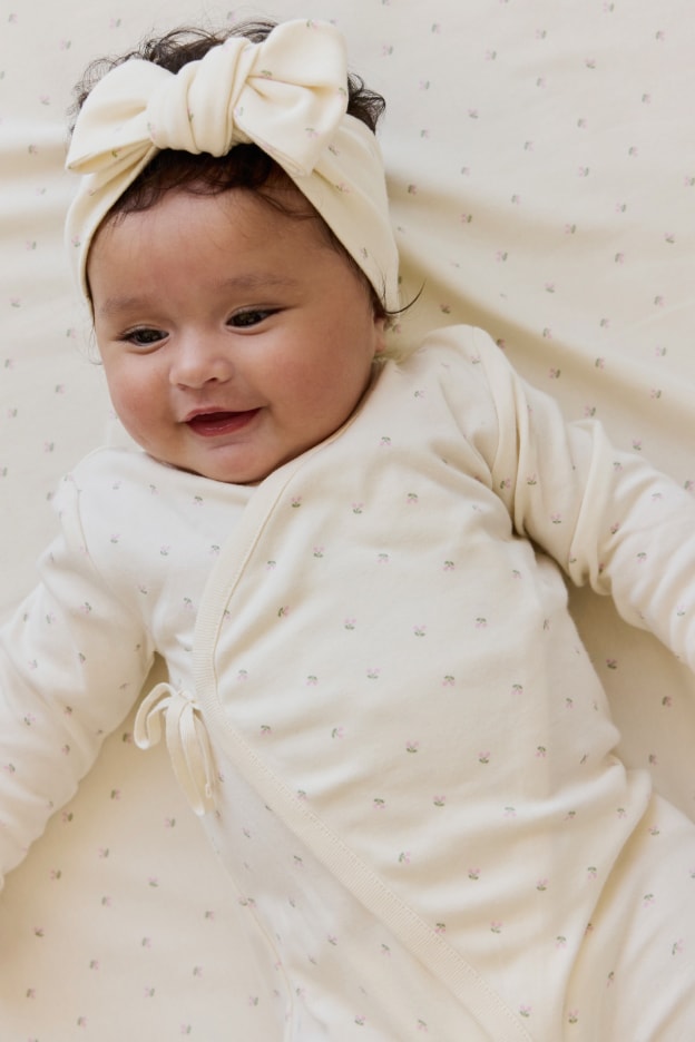 前あきロンパース Ditsy Cherries / オーガニックコットン